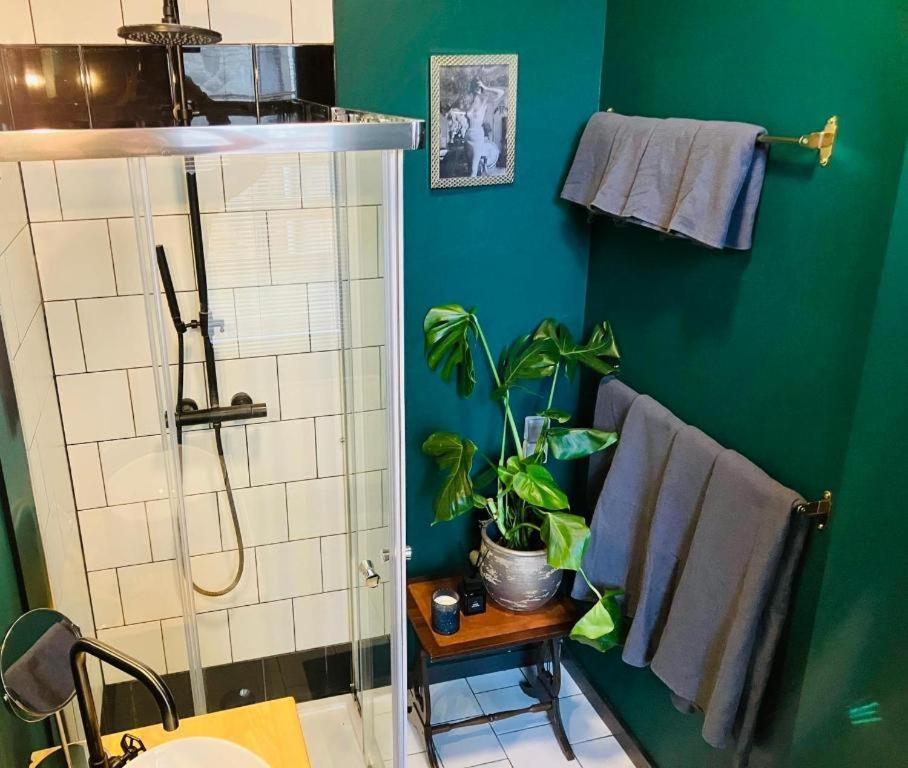 Bnb Hotel Suikernest Antwerpia Zewnętrze zdjęcie
